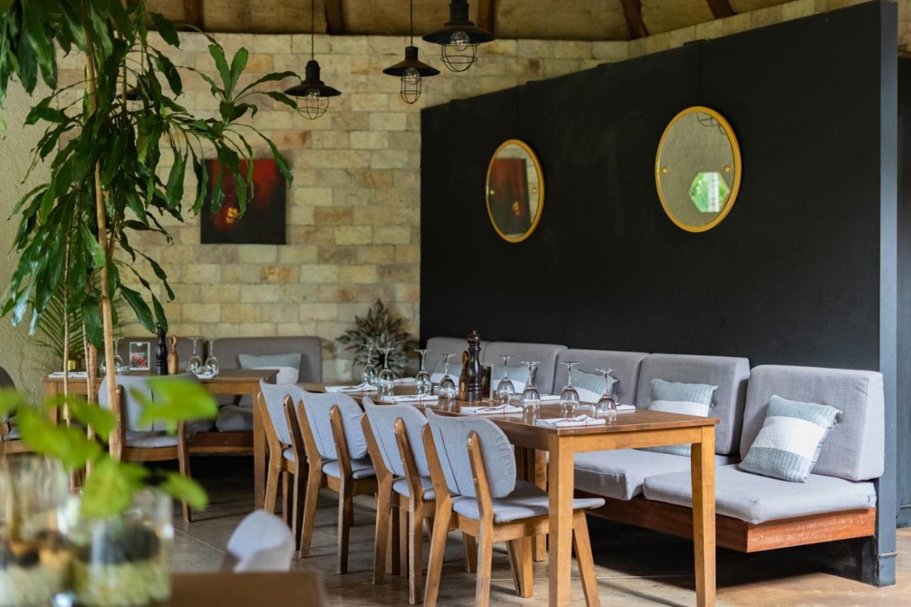 Le Petit Village Boutique Hotel & Spa Kampala Eksteriør billede