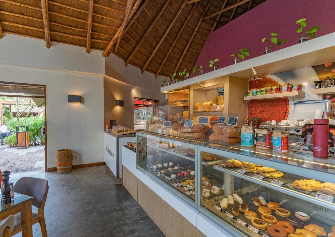 Le Petit Village Boutique Hotel & Spa Kampala Eksteriør billede